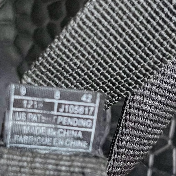 Chaco Z / Cloud 2 Updraft Toe Strap Sandal Hiking Beach Black Mens Size US 9 - Picture 6 of 13